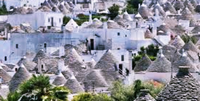 Alberobello ed i suoi caratteristici ‘trulli’